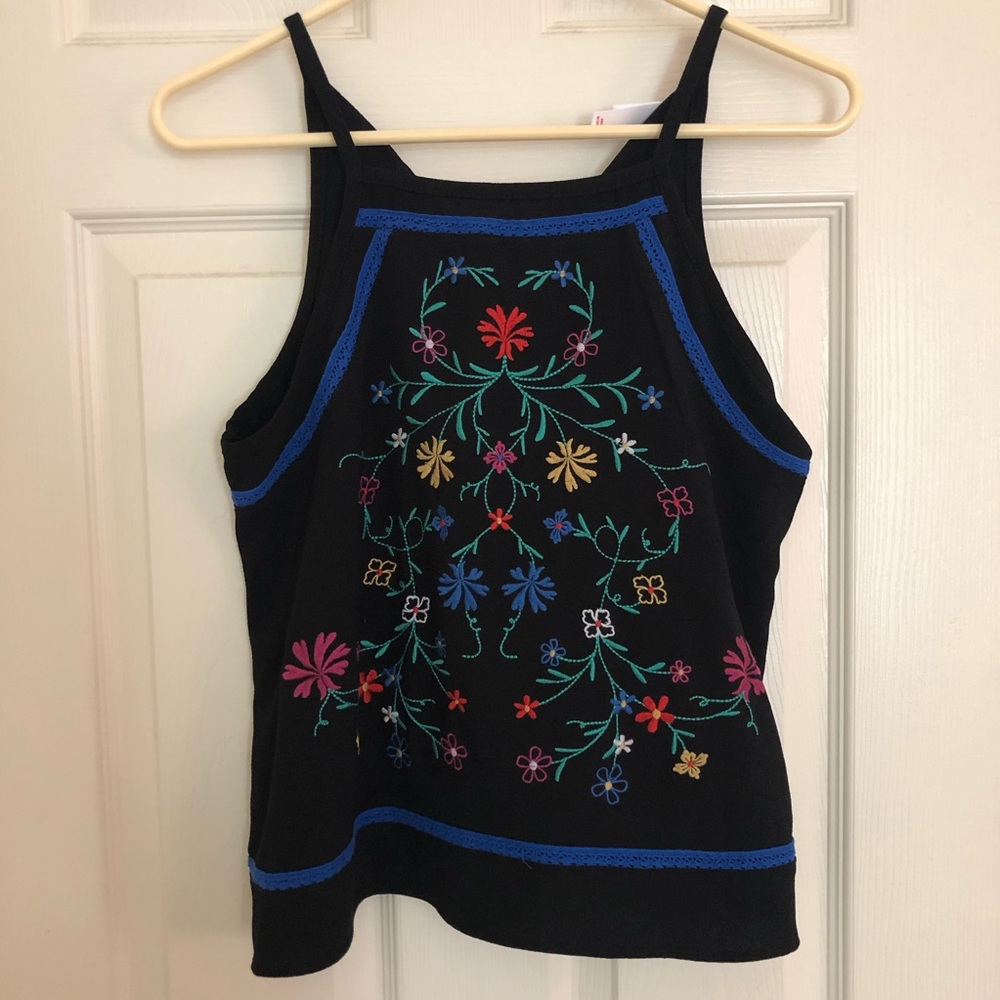 embroidery flower tank top
